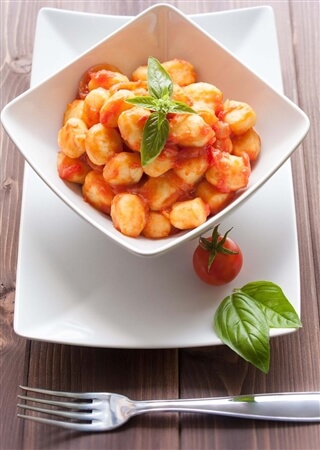 Etichette degli gnocchi - basilico e pomodoro